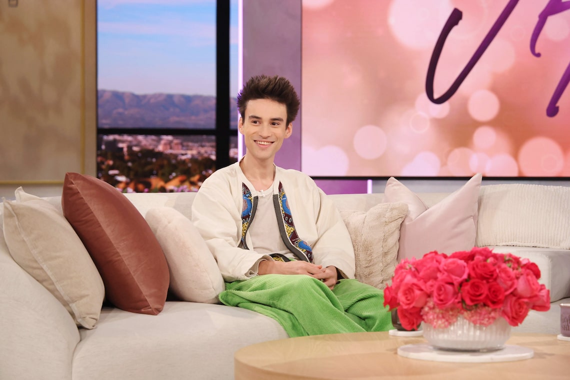 Happy birthday to all the stars celebrating a birthday in August! See if you share a birthday with one of the actors, singers, or TV personalities in our star-studded gallery.