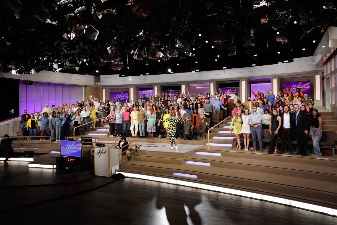 Download your photo with Jennifer and the audience!
