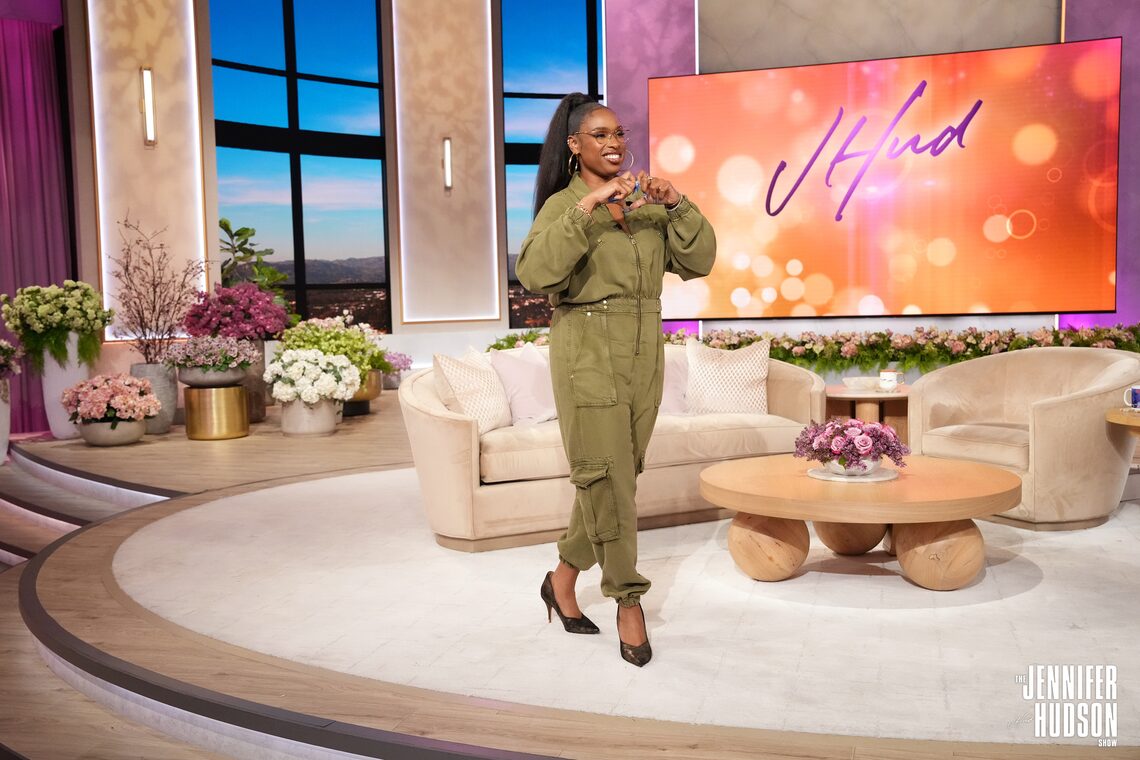 On Monday, June 3, Jennifer welcomed Ben Platt wearing an olive green All Saints cargo jumpsuit and stilettos with a snakeskin print. JHud wore her hair in a long ponytail and oversized hoop earrings.