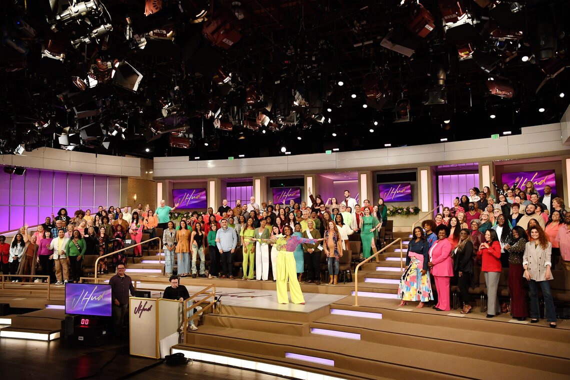 Download your photo with Jennifer and the audience!